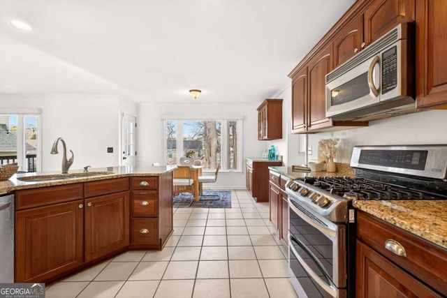 600 Spring Ridge Drive NW, Kennesaw, GA 30144