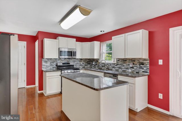 131 ARIELLE DR, Newark, DE 19702
