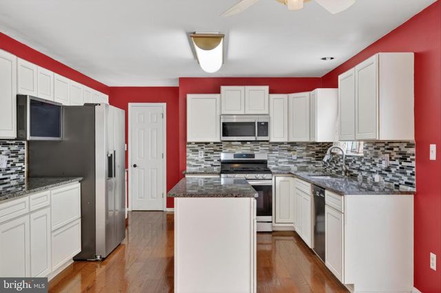131 ARIELLE DR, Newark, DE 19702