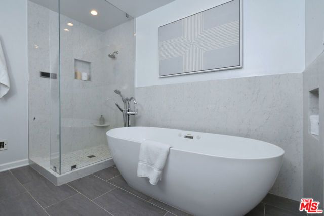 4170 Crisp Canyon Road, Sherman Oaks, CA 91403