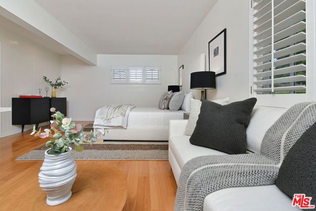 4170 Crisp Canyon Road, Sherman Oaks, CA 91403