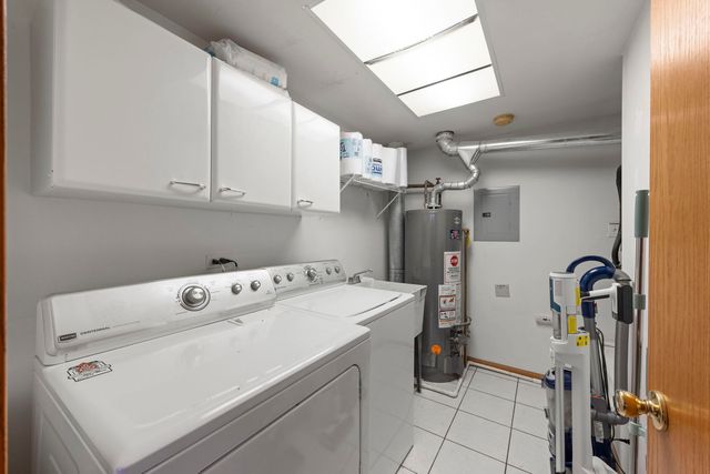 18136 Rita Road 3C, Tinley Park, IL 60477