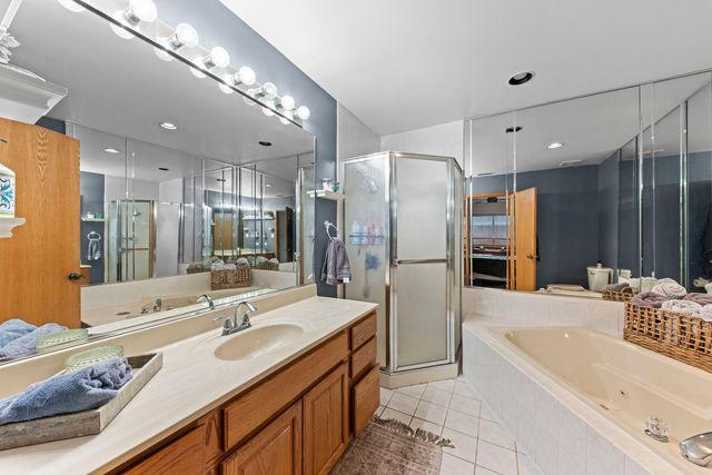 18136 Rita Road 3C, Tinley Park, IL 60477