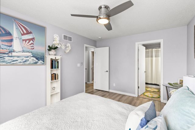 3905 Belair Drive, Urbandale, IA 50323