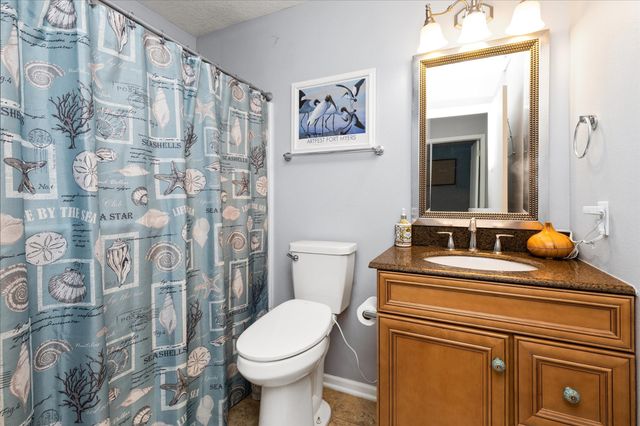 3905 Belair Drive, Urbandale, IA 50323