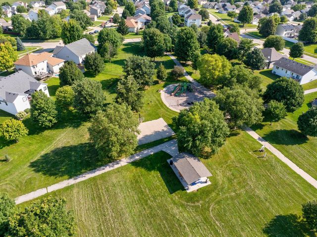 3905 Belair Drive, Urbandale, IA 50323