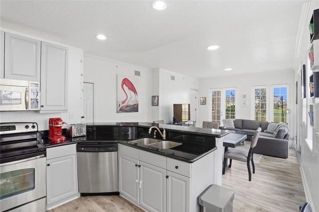 7474 EXCITEMENT DRIVE 103, Reunion, FL 34747