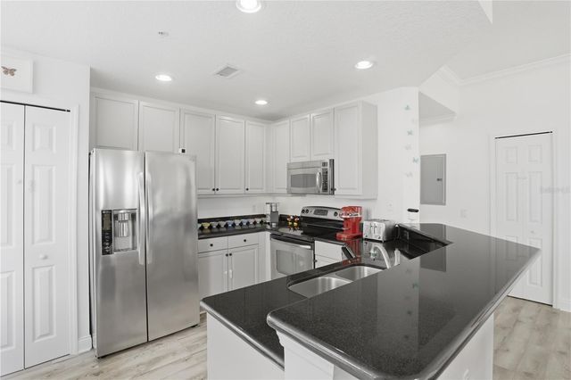 7474 EXCITEMENT DRIVE 103, Reunion, FL 34747