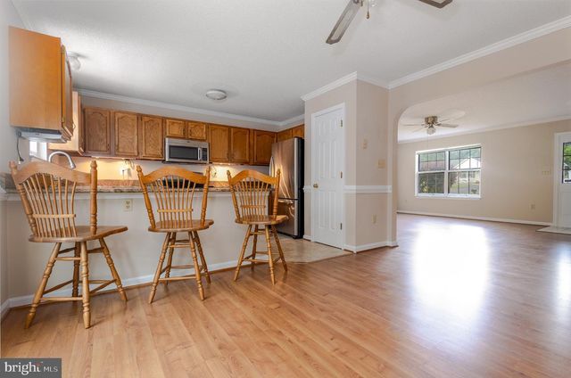 104 LLOYDS RD, Winchester, VA 22602