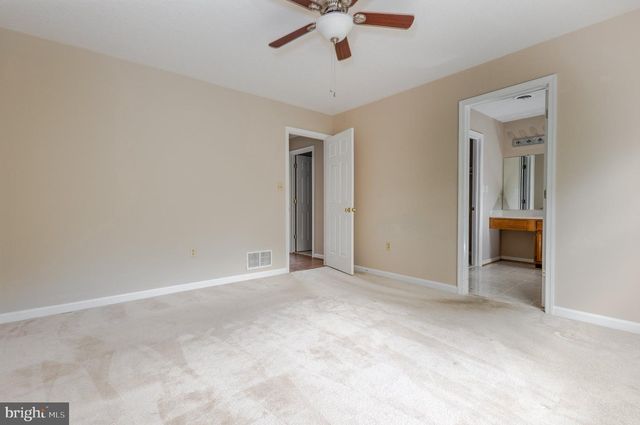 104 LLOYDS RD, Winchester, VA 22602