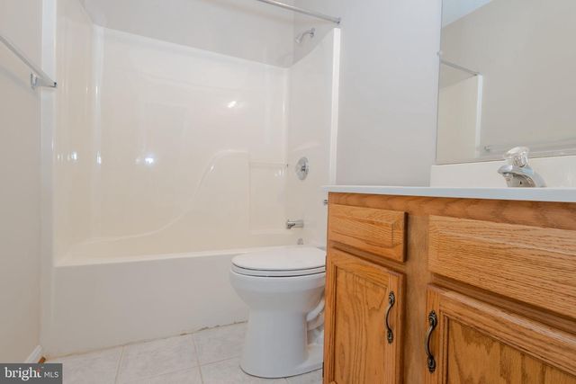 104 LLOYDS RD, Winchester, VA 22602