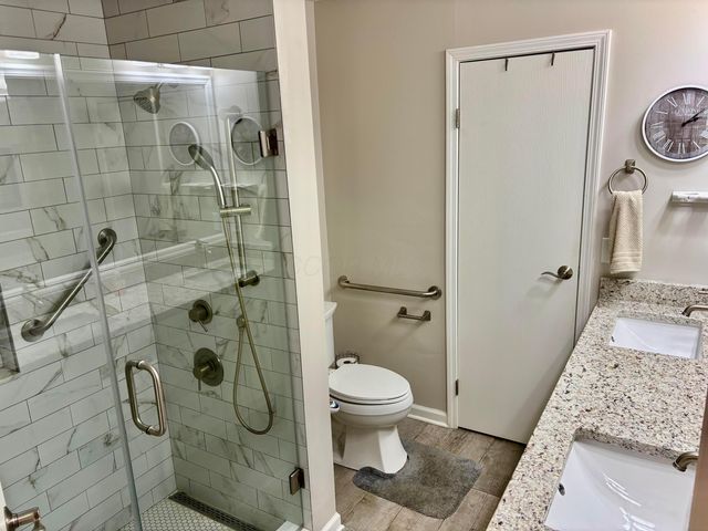 2566 Trotterslane Drive, Columbus, OH 43235
