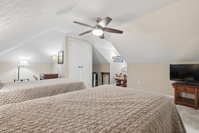 2566 Trotterslane Drive, Columbus, OH 43235