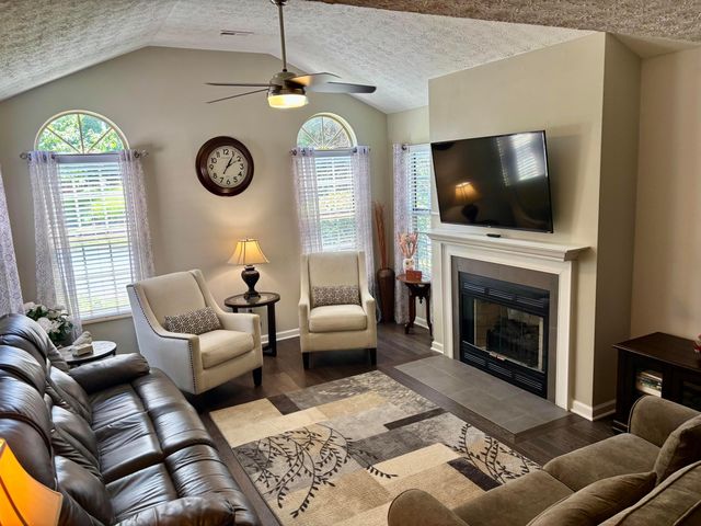 2566 Trotterslane Drive, Columbus, OH 43235
