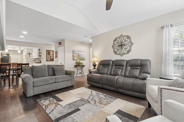 2566 Trotterslane Drive, Columbus, OH 43235