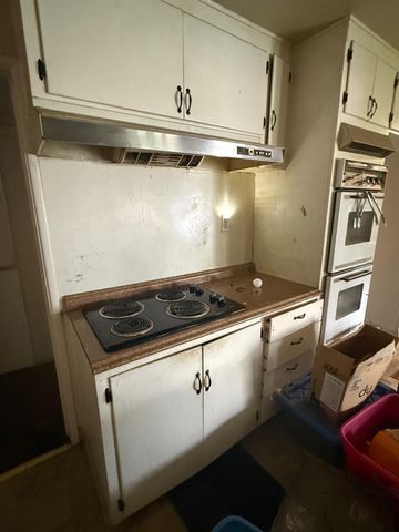 204 Duncan Ave, Stockton, CA 95207