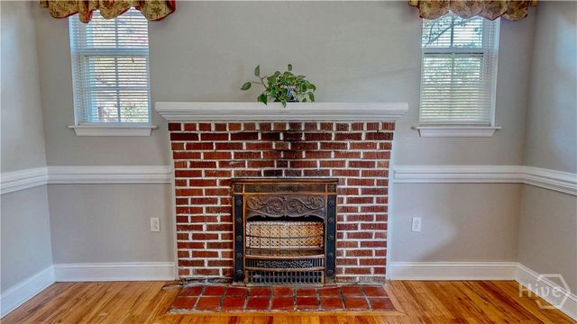2607 Governor Street, Savannah, GA 31408