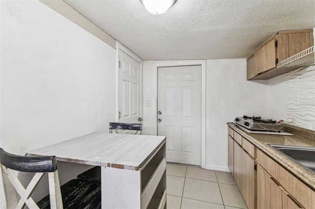 6915 BREAM STREET, Tampa, FL 33617