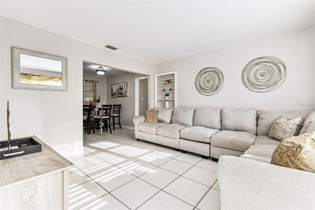 6915 BREAM STREET, Tampa, FL 33617