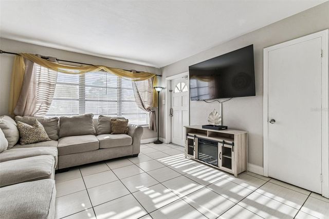 6915 BREAM STREET, Tampa, FL 33617