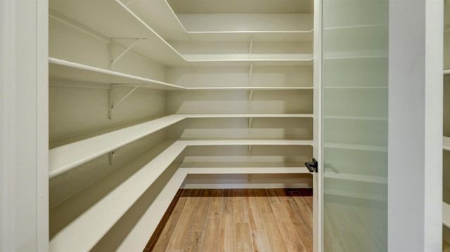 11206 N Via Ravenna Drive, Fresno, CA 93730