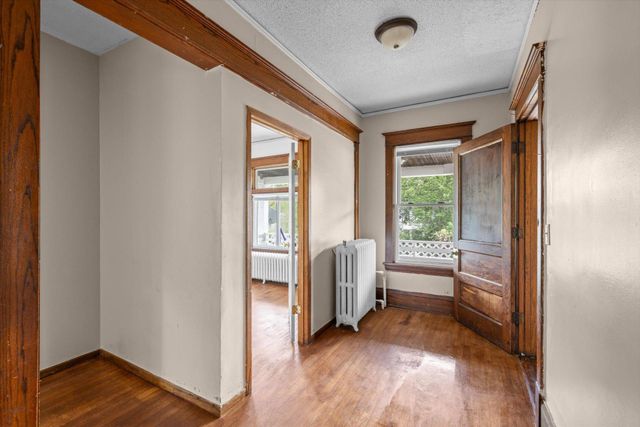 101 Litchfield Street, Saint Paul, MN 55117