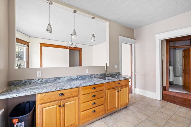 101 Litchfield Street, Saint Paul, MN 55117