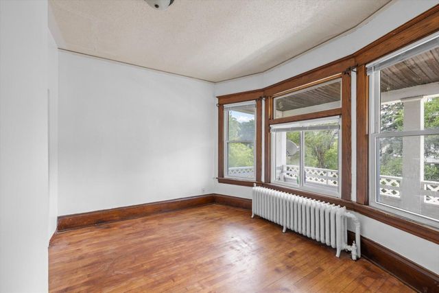 101 Litchfield Street, Saint Paul, MN 55117