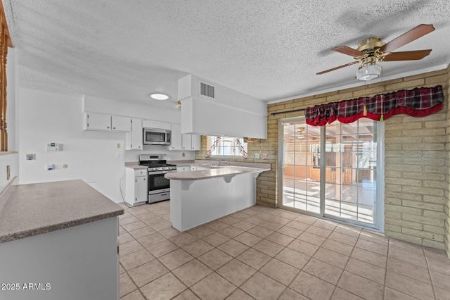 860 FALCON Drive, Wickenburg, AZ 85390