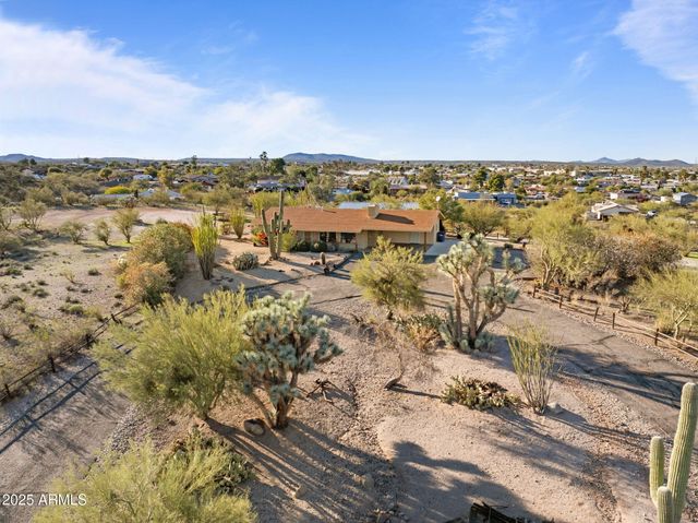 860 FALCON Drive, Wickenburg, AZ 85390