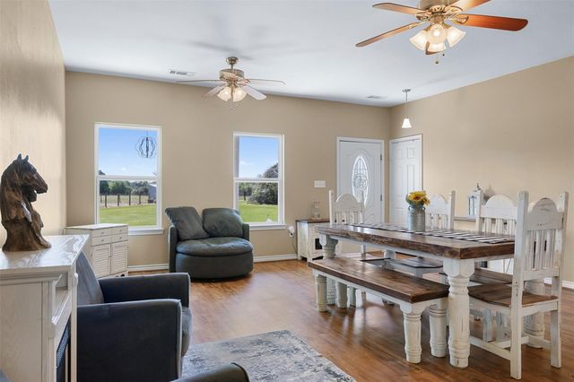 1389 Hollis Road, North Zulch, TX 77872