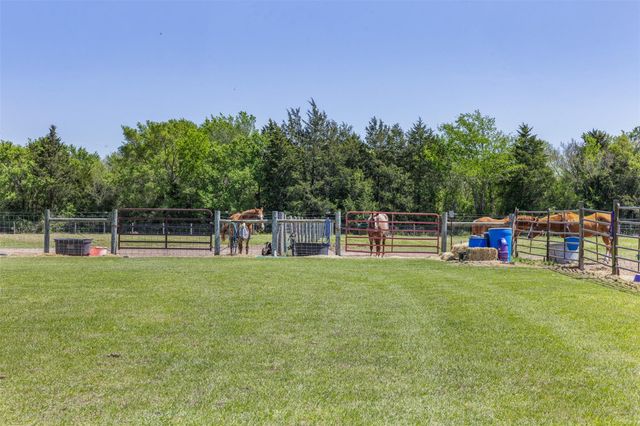 1389 Hollis Road, North Zulch, TX 77872