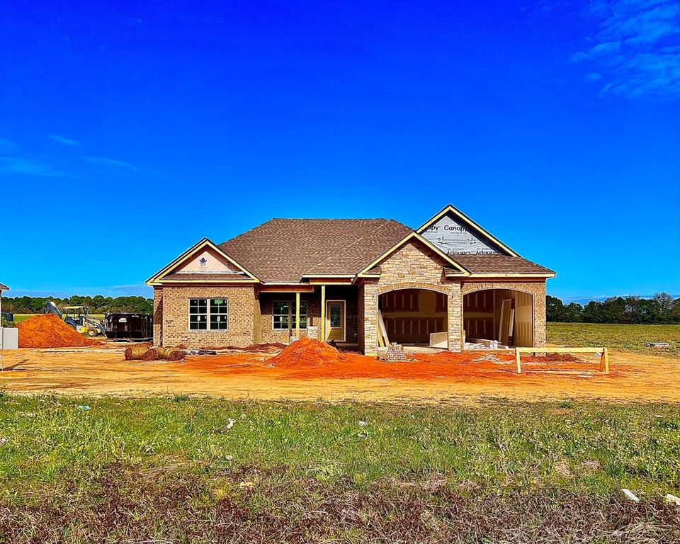 7110 Judge Logue Road, Newton, AL 36352