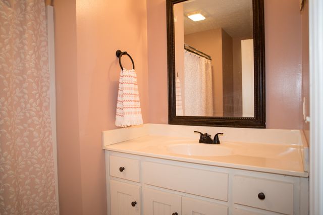 140 Rivercrest Cir, Carthage, TN 37030