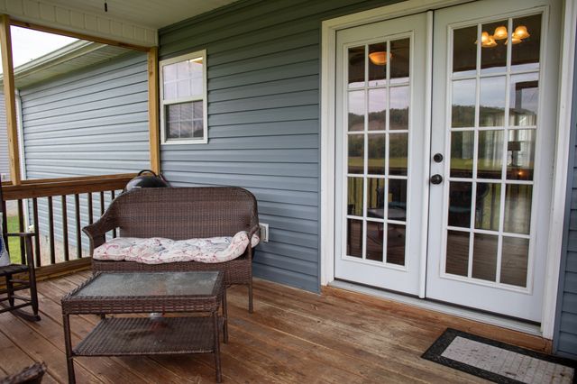 140 Rivercrest Cir, Carthage, TN 37030