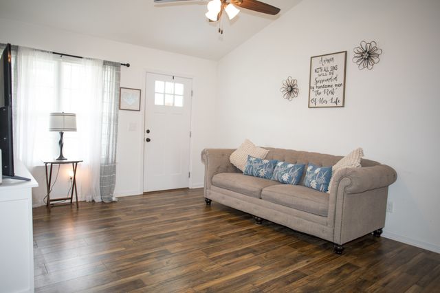 140 Rivercrest Cir, Carthage, TN 37030