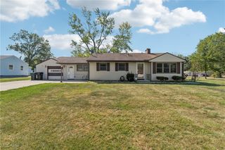 411 Metcalf Road, Elyria, OH 44035