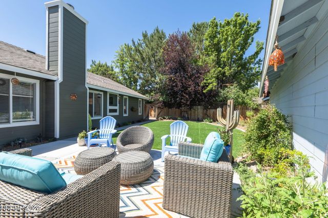 1760 Fox Glove CT Court, Minden, NV 89423