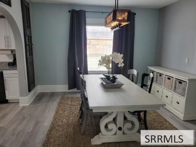 95 N Spruce Avenue, Blackfoot, ID 83221