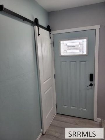 95 N Spruce Avenue, Blackfoot, ID 83221