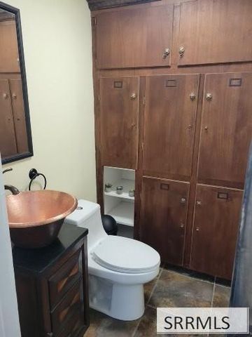 95 N Spruce Avenue, Blackfoot, ID 83221