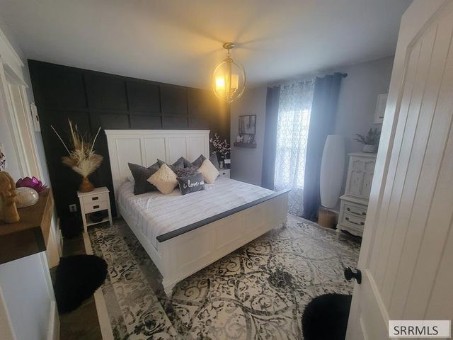 95 N Spruce Avenue, Blackfoot, ID 83221