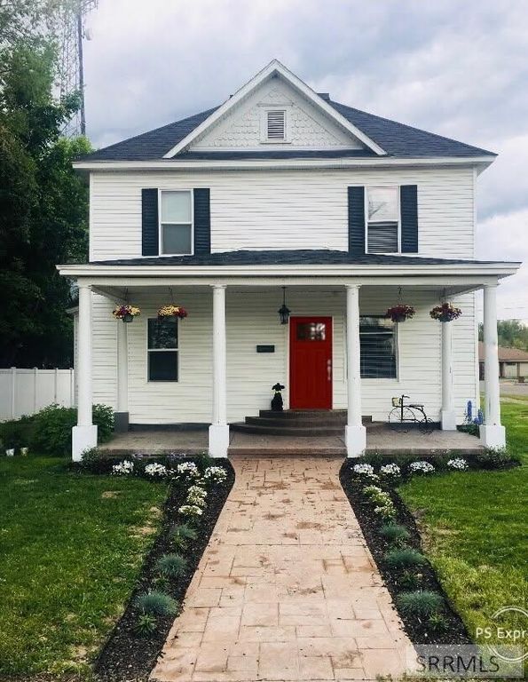 95 N Spruce Avenue, Blackfoot, ID 83221