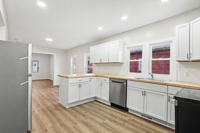 452 Leonard Avenue, Muskegon City, MI 49442