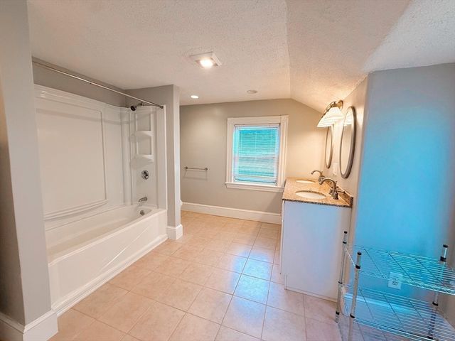 3 Elm Street 2, Natick, MA 01760