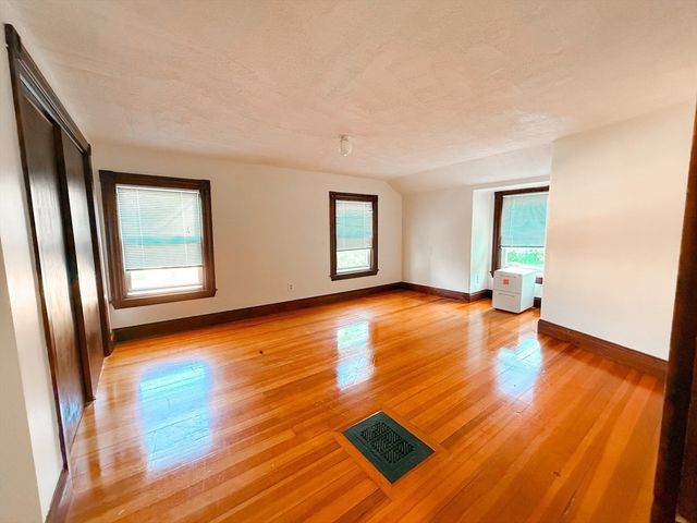3 Elm Street 2, Natick, MA 01760