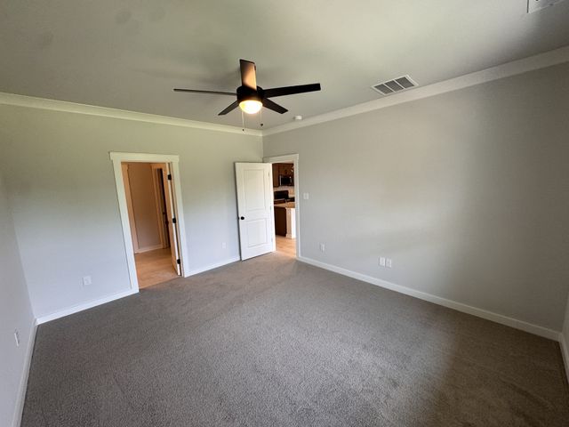 520 W Foxrun, Springfield, TN 37172