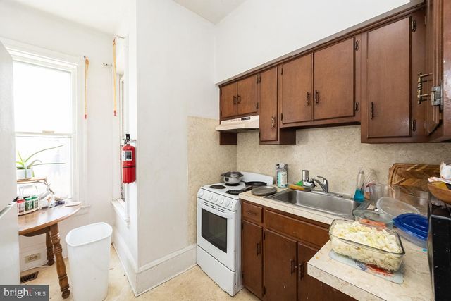 553 E CHESTNUT ST, Coatesville, PA 19320