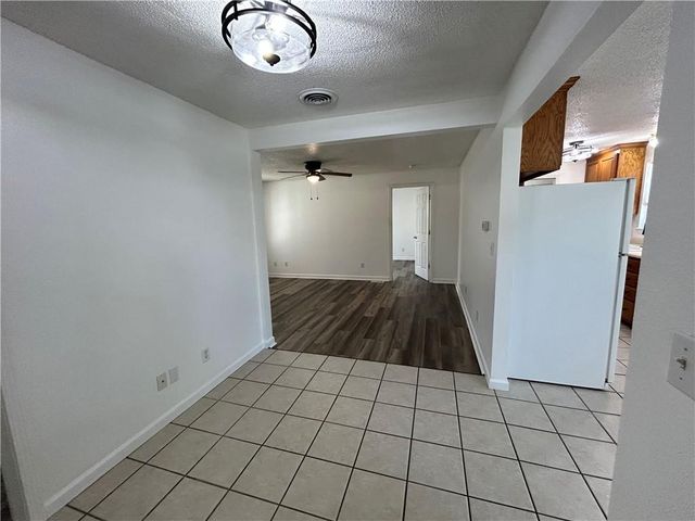 323 Hamilton Drive, Warrensburg, MO 64093