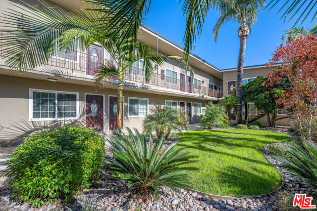 276 S Sierra Madre Boulevard, Pasadena, CA 91107